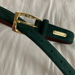 🆕 RALPH LAUREN’s “LIMITED EDITION” GREEN SUEDE Ladies Belt with Rich Gold Buckle